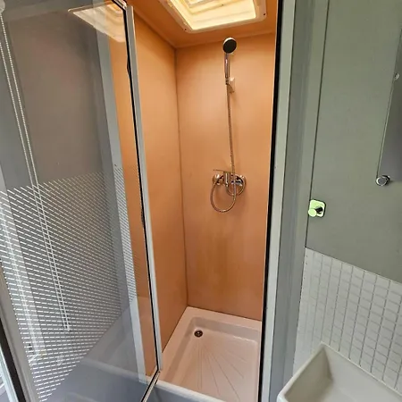 Lodge Nad Jeziorem Okragle Plaza, Pomosty Wedkarskie, Kajaki, Jacuzzi, Sauna