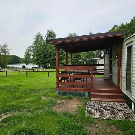 Lodge Nad Jeziorem Okragle Plaza, Pomosty Wedkarskie, Kajaki, Jacuzzi, Sauna *
