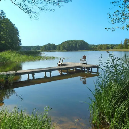 Lodge Nad Jeziorem Okragle Plaza, Pomosty Wedkarskie, Kajaki, Jacuzzi, Sauna Wygon (Choszczno)
